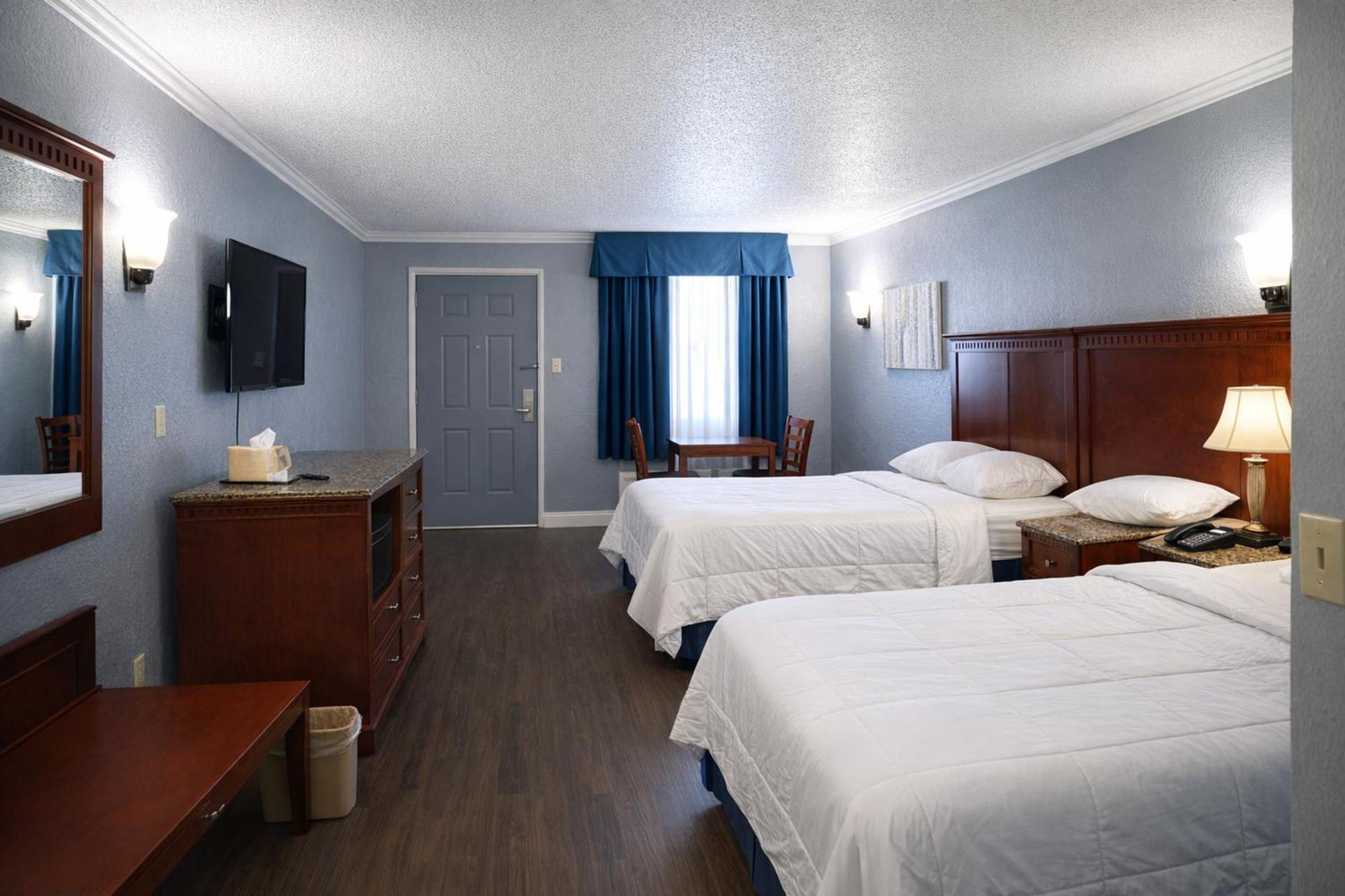 Double Room - Non-Smoking