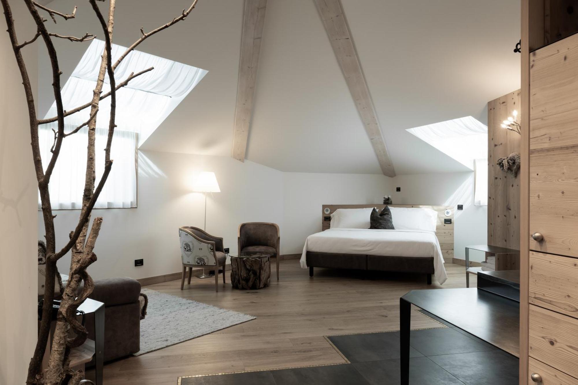 Deluxe Junior Suite