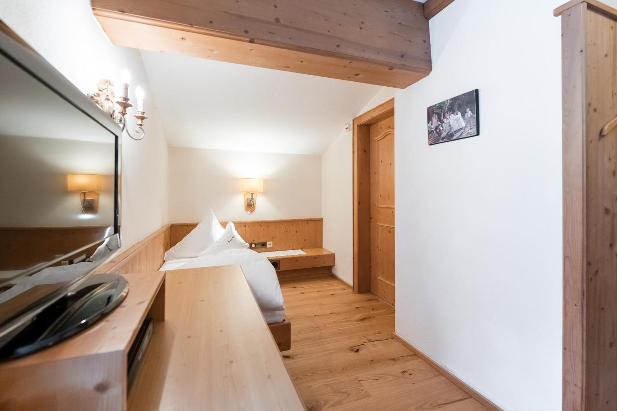 Small Single Room