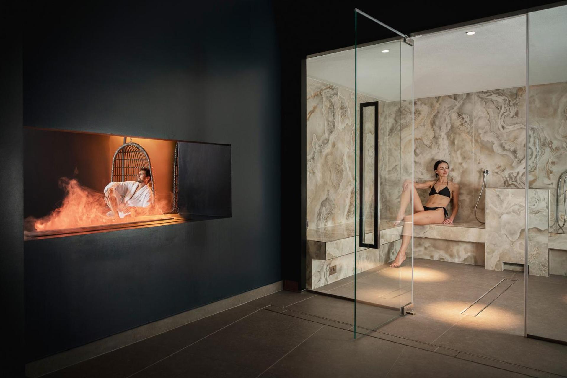 Single Room City View Spa Access