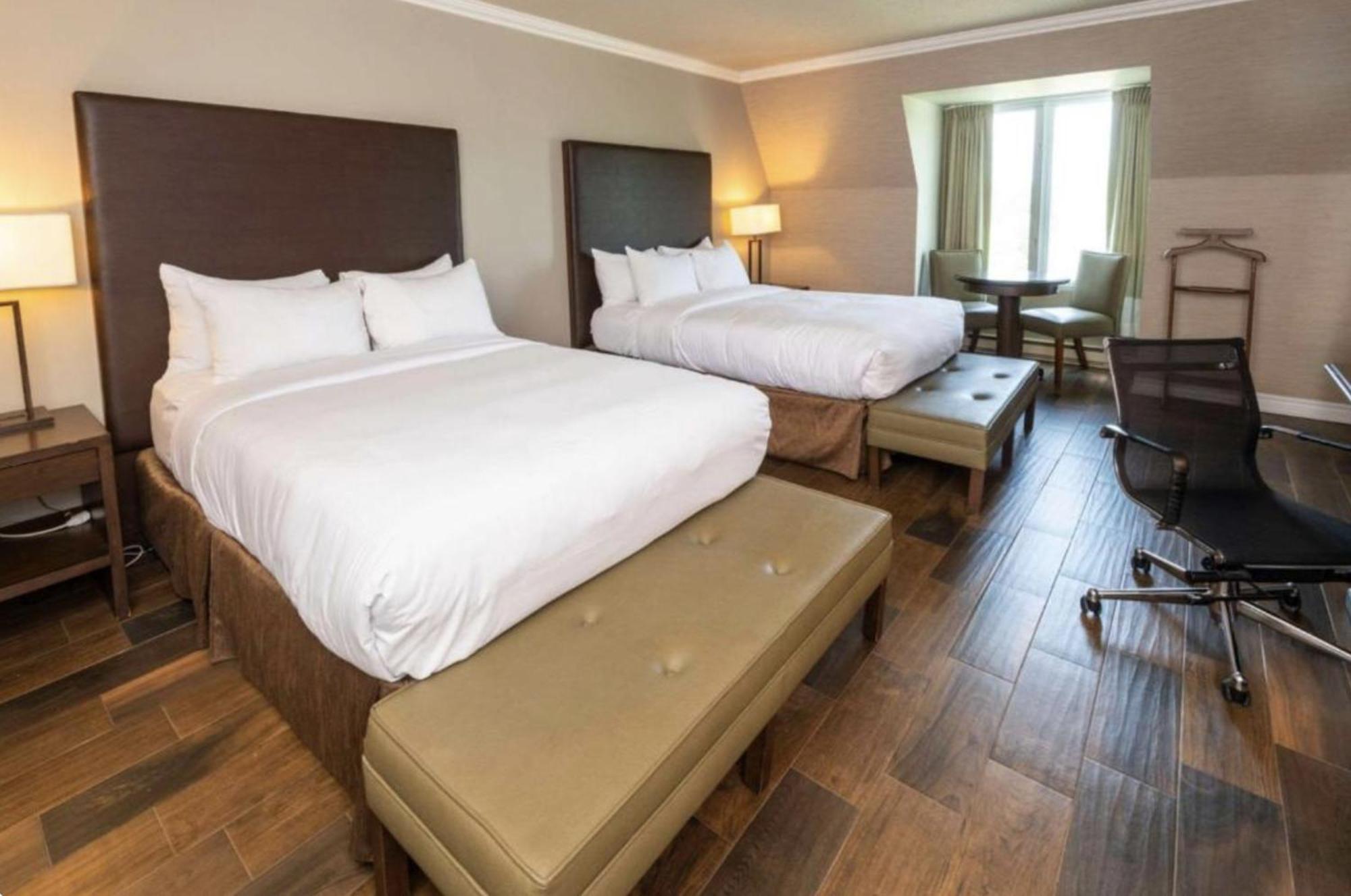 Double Room with Two Double Beds - Non-Smoking