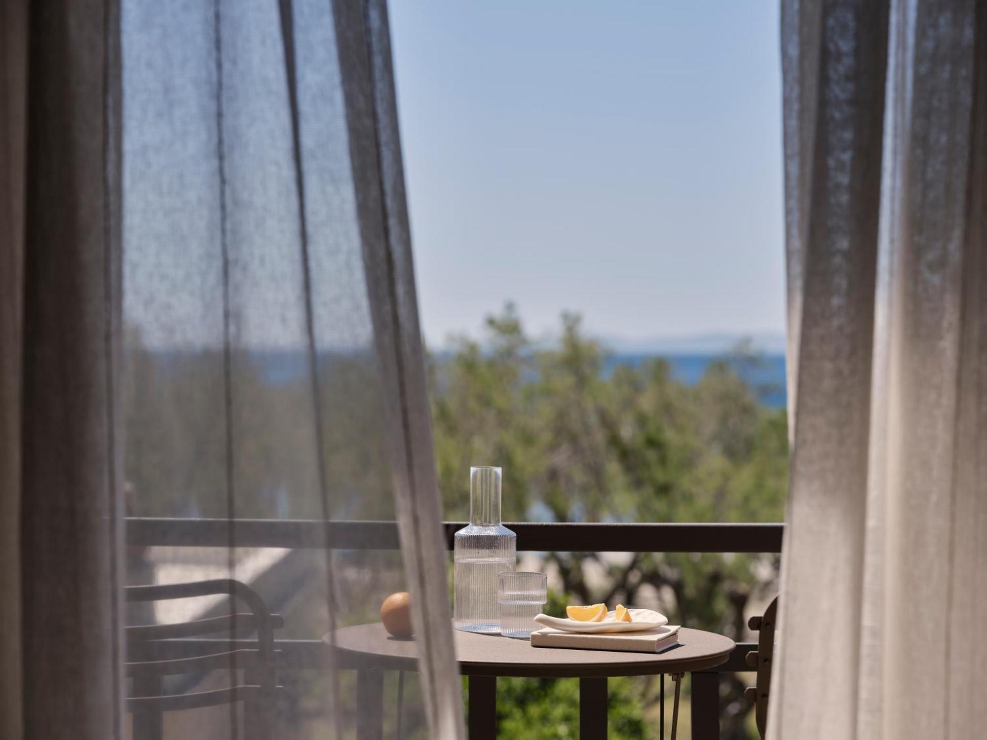 Sea View Village Junior Suite