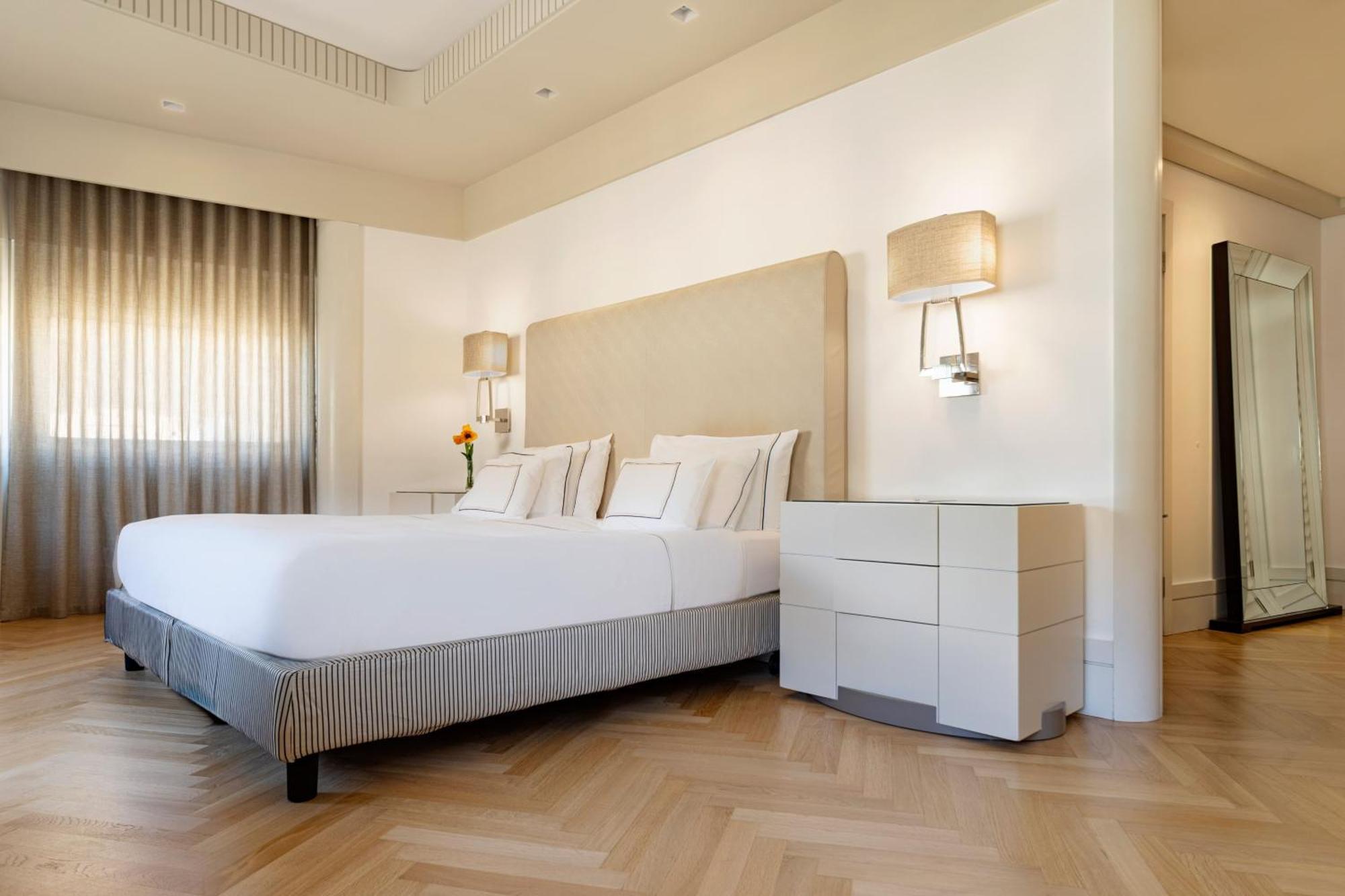 Junior Suite with Spa Access