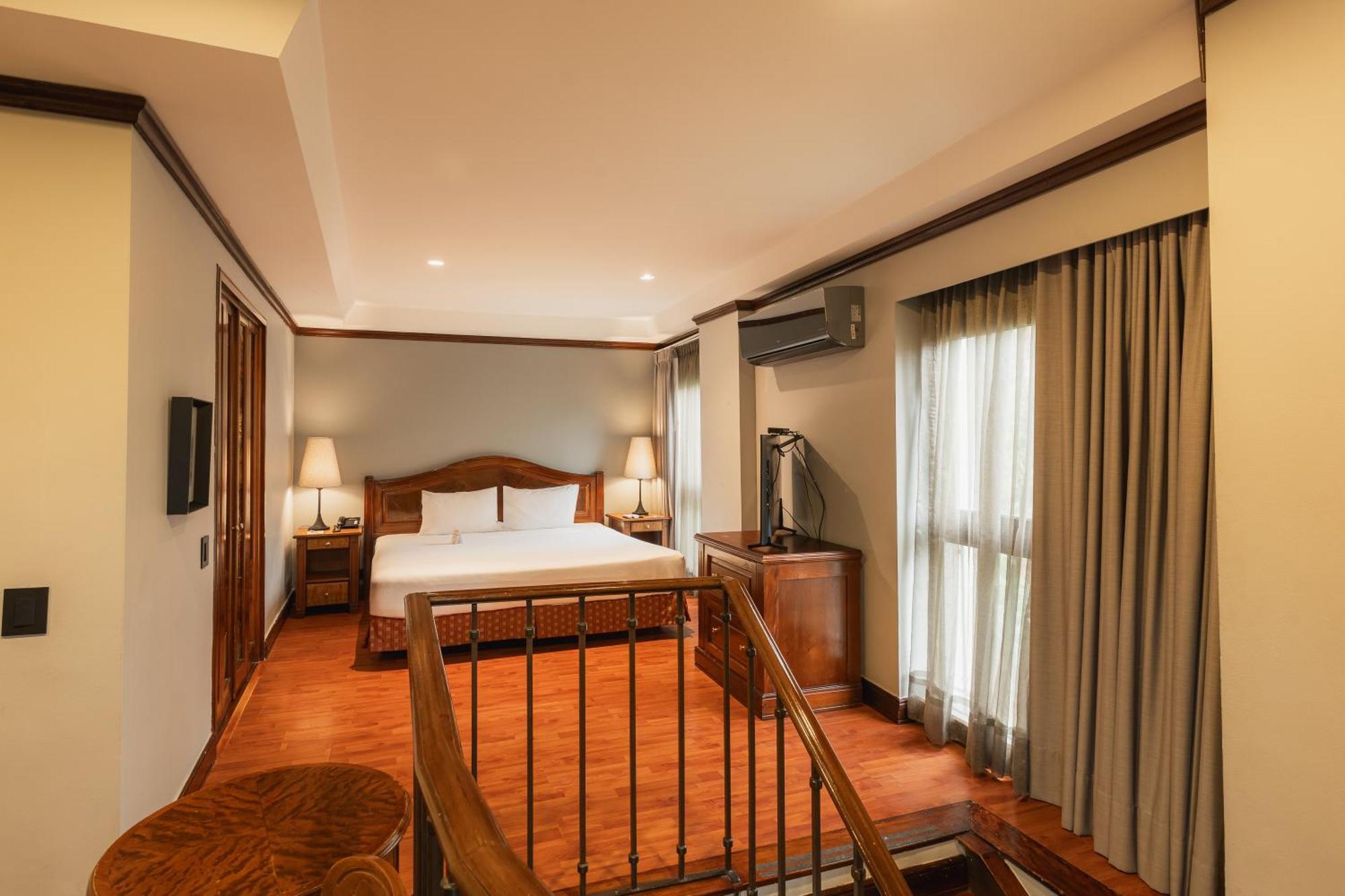 Grand Suite,1771753674:JPEG
