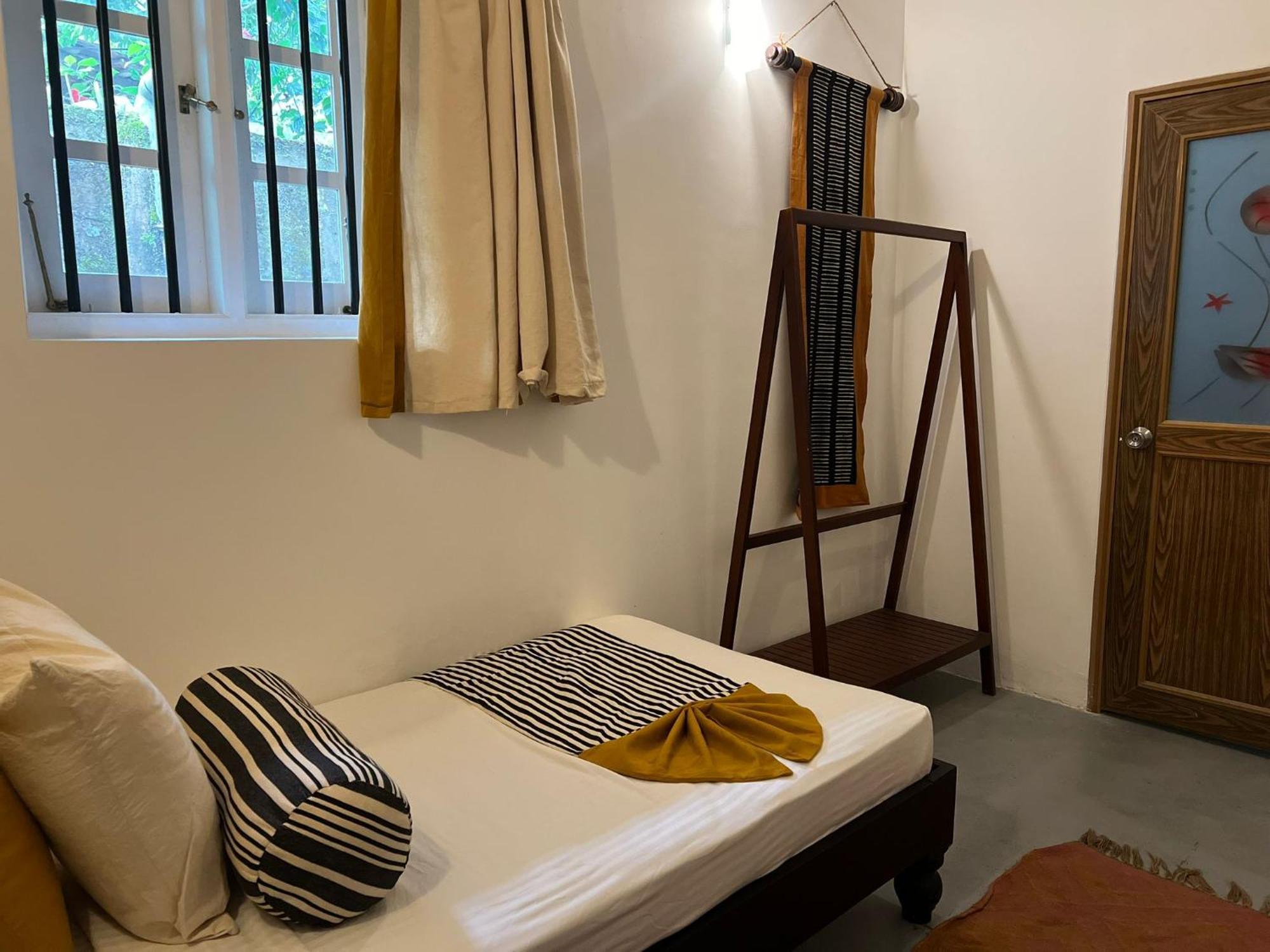 Economy Single Room