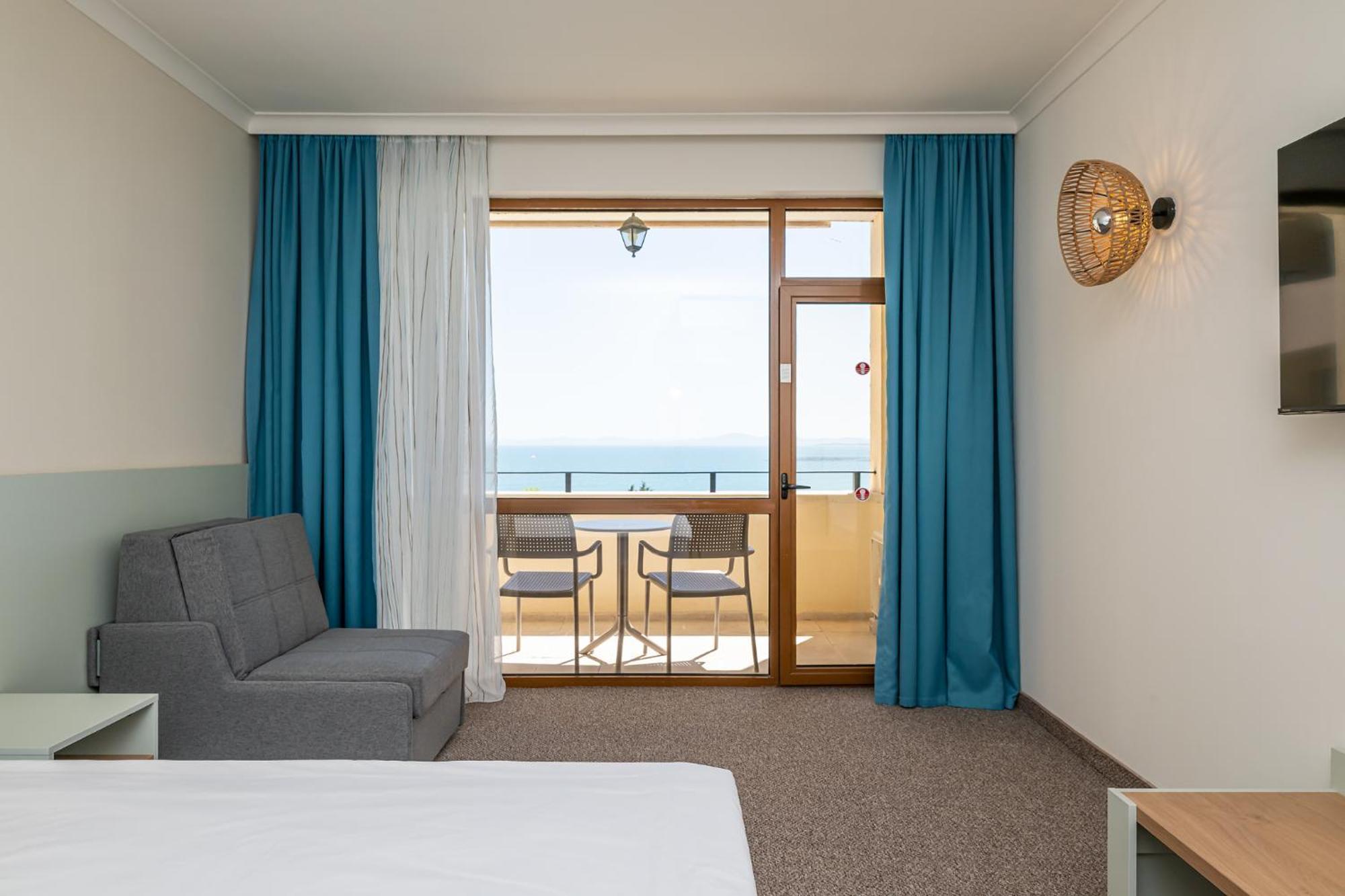 Standard Room with Sea View