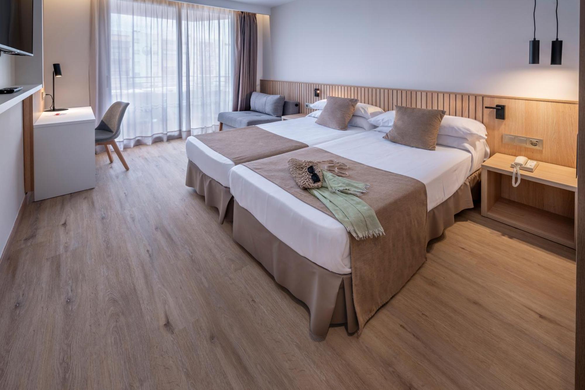 Double or Twin Room Balcony,1772053605:JPEG