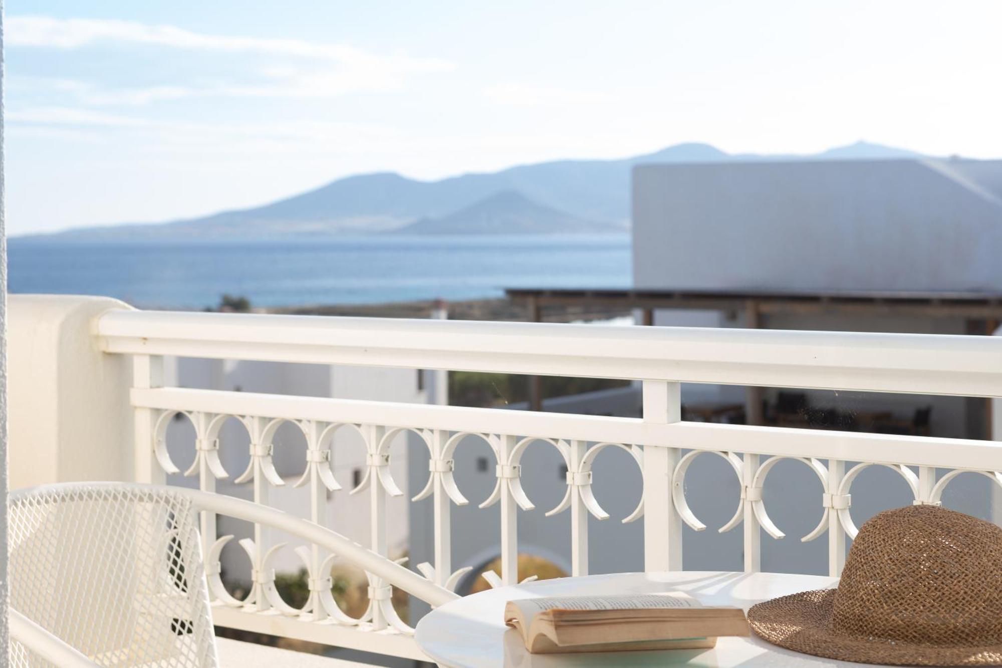 Double Room with Partial Sea View