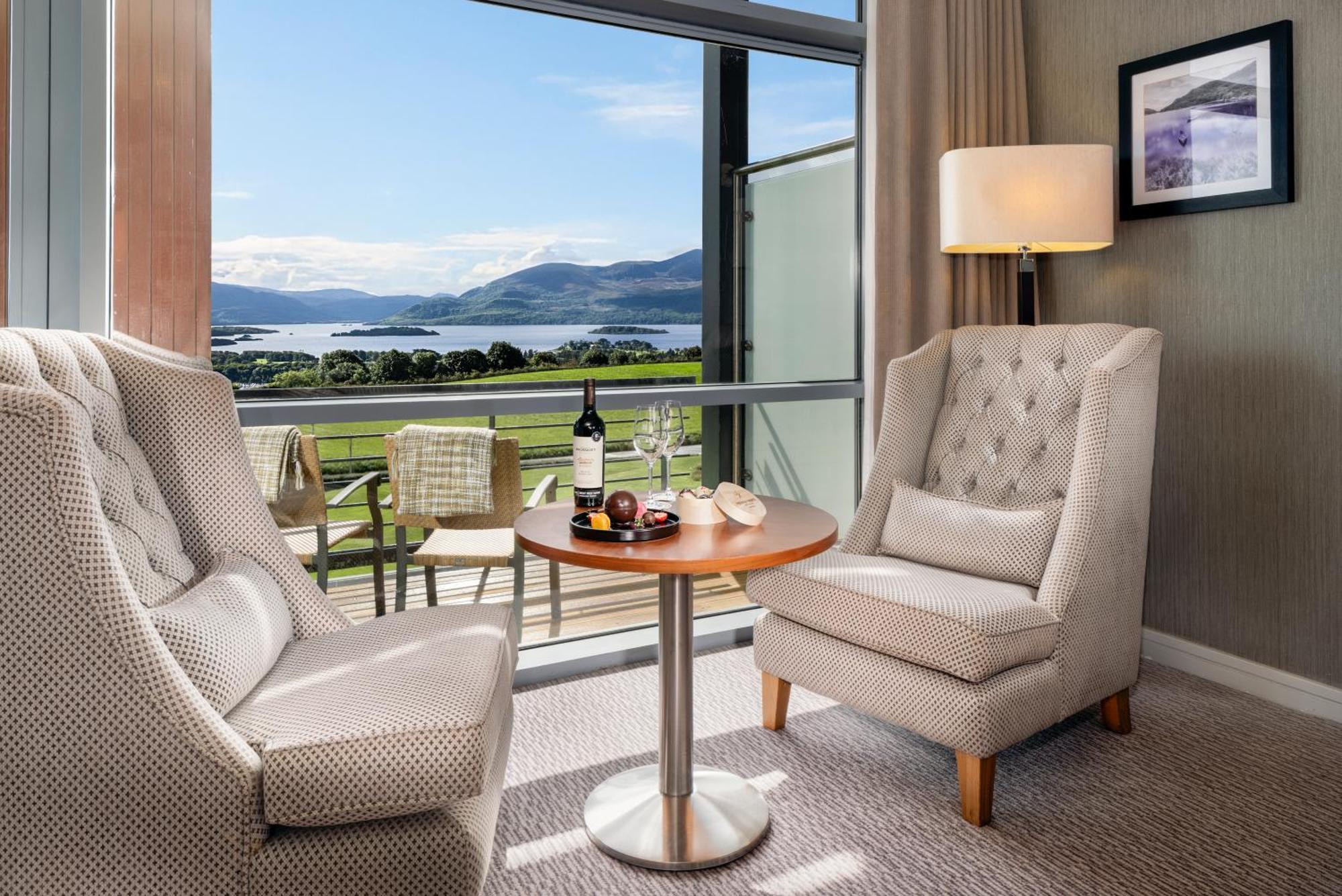 Double or Twin Room with Lake View