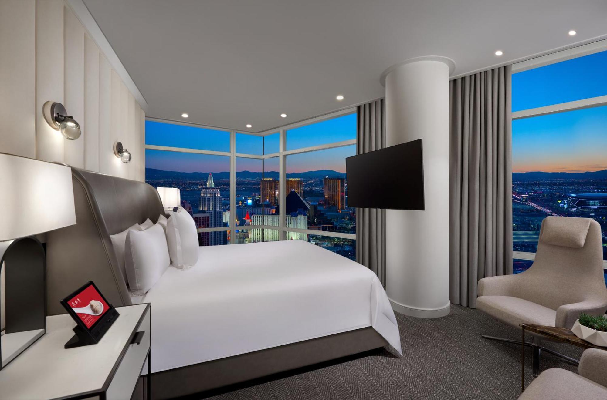 Penthouse Sky Suites mit 1 Schlafzimmer - Blick auf den Strip
