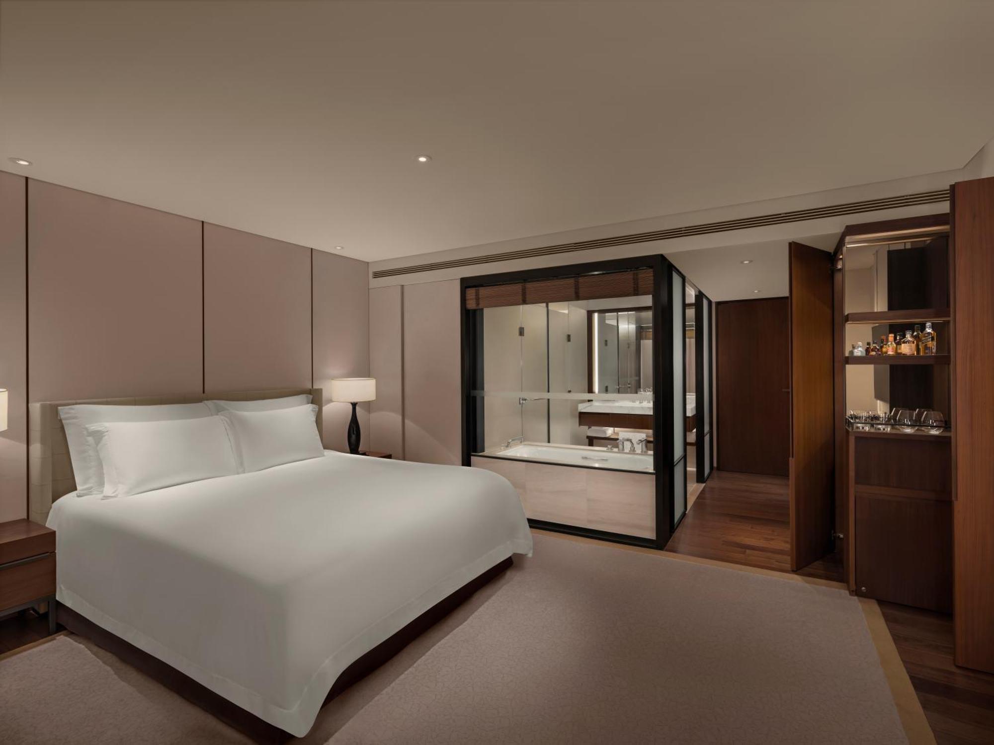 Deluxe Double Room Indoor Pool Access Only