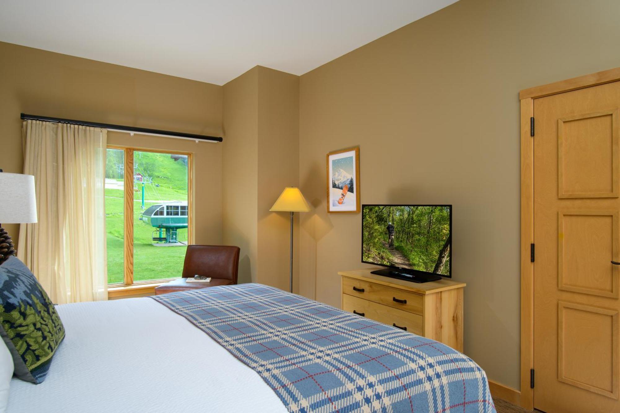 One-Bedroom Suite