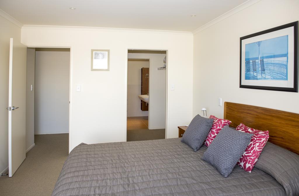 Two-Bedroom Apartment with Pool View