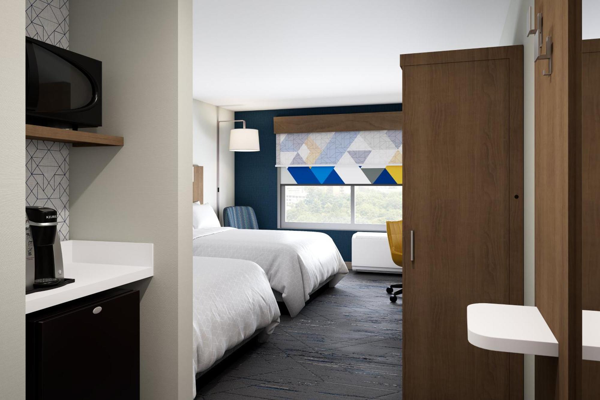 Standard Queen Room Two Queen Beds