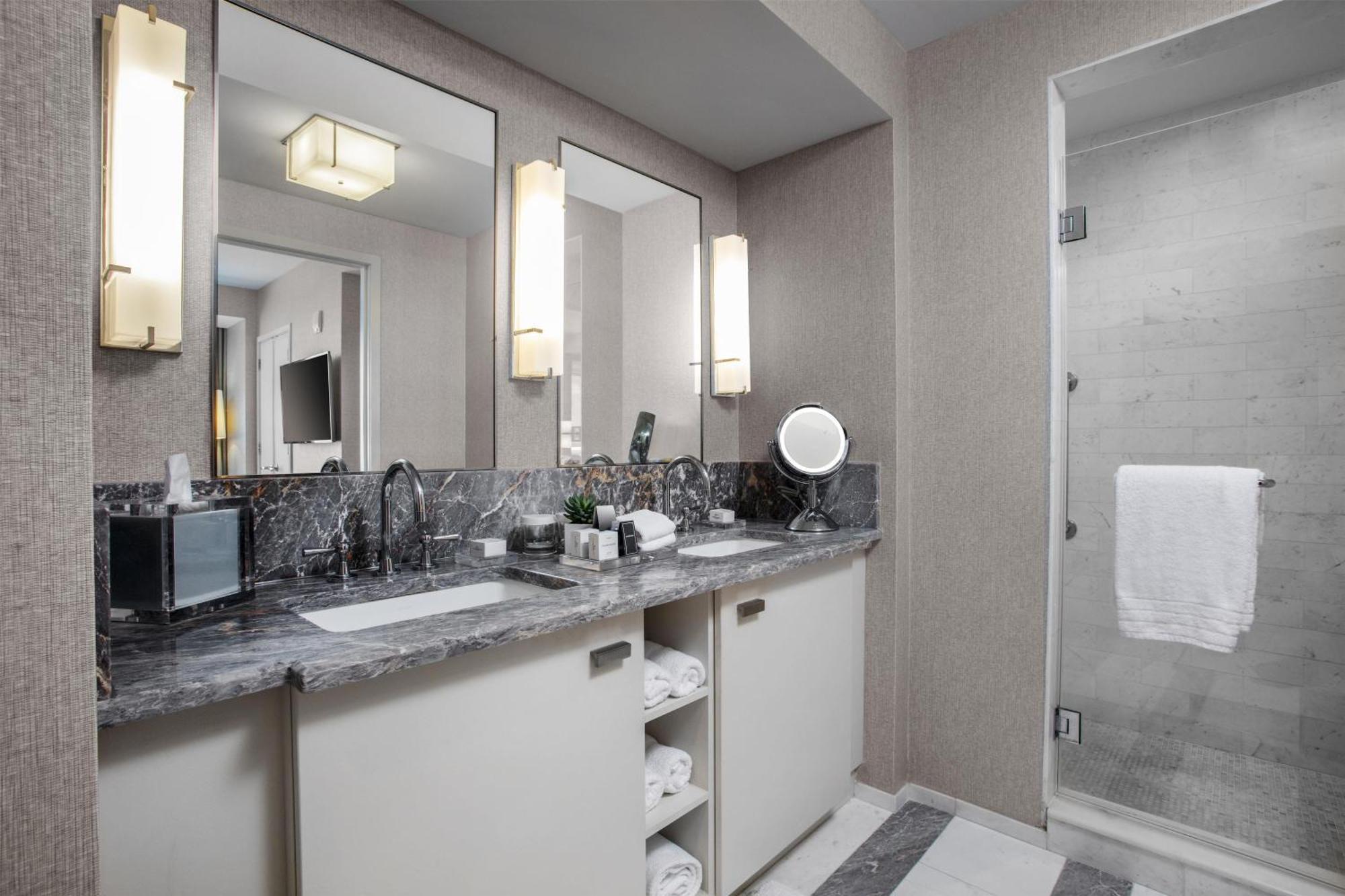 Junior Suite Partial Ocean View Hearing Access