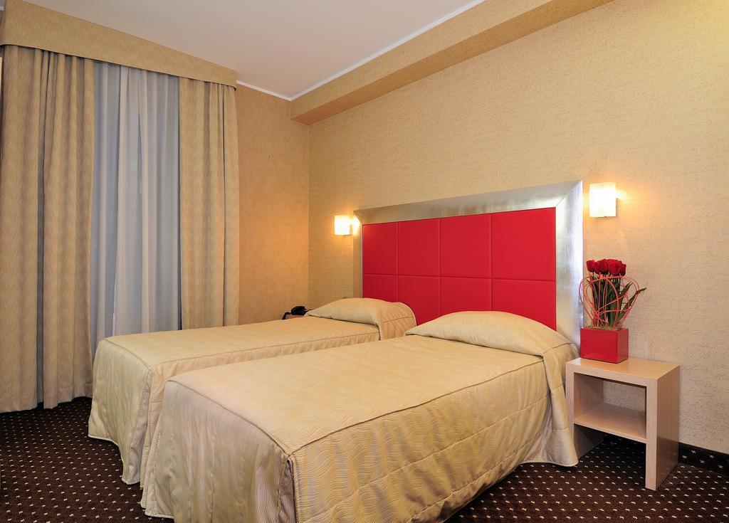 Zweibettzimmer