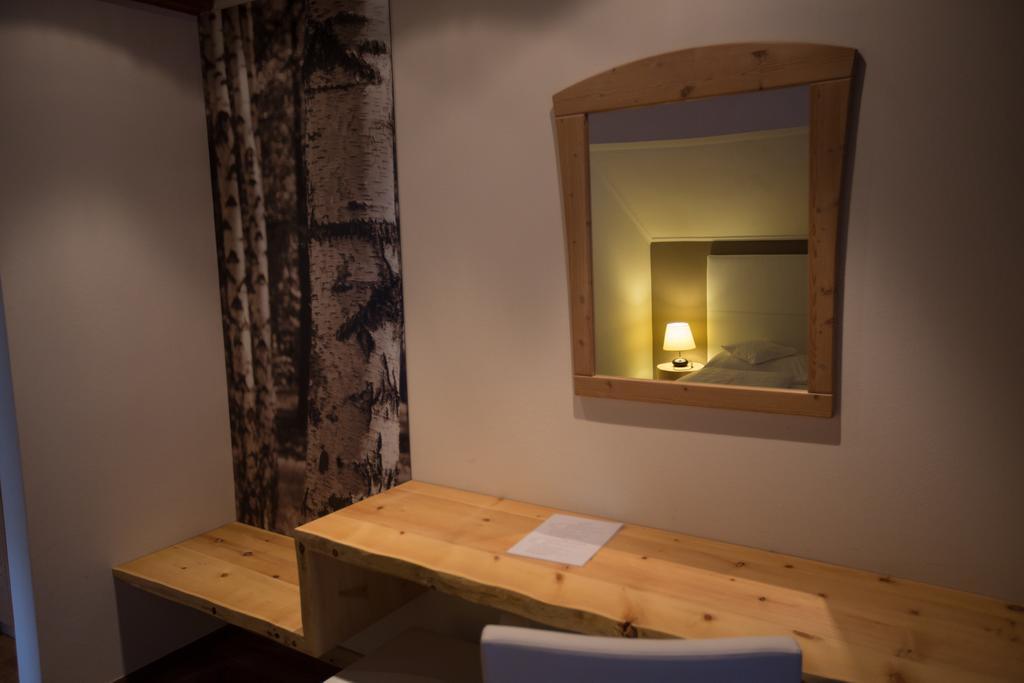 Standard Double or Twin Room,190240012:JPEG