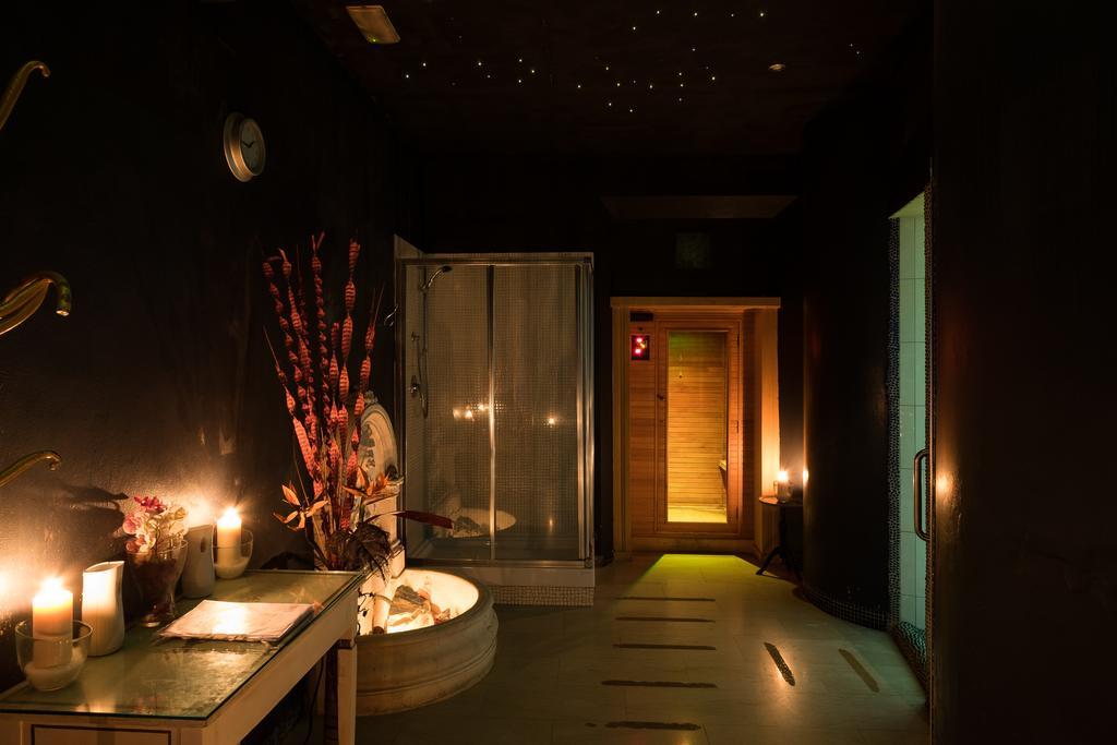 Double or Twin Room Spa Access,193367914:JPEG