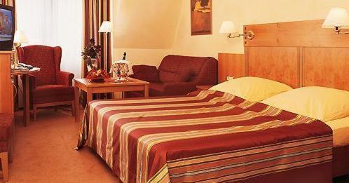 Comfort Double Room,927547219:JPEG
