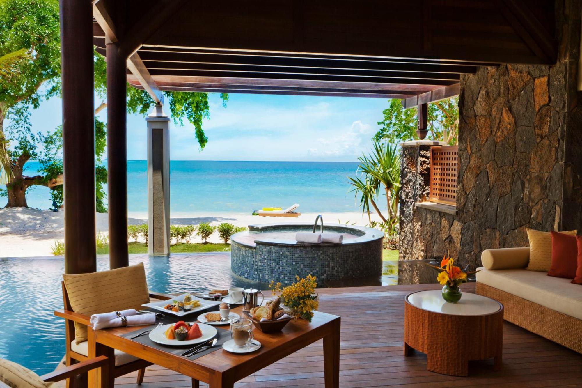 Suite Deluxe avec Piscine Chauffée à Jets et Hammam - Front de Mer