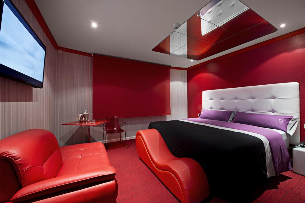 King Room Spa Bath