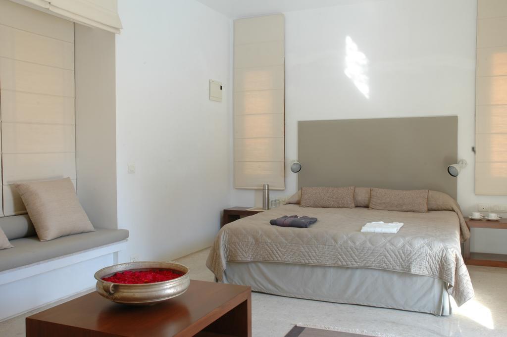 Double Room with Pool View