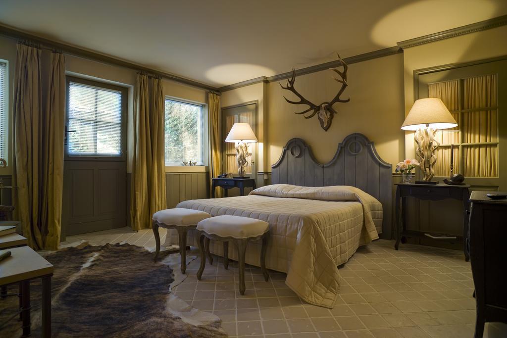 Prestige Room,689115399:JPEG