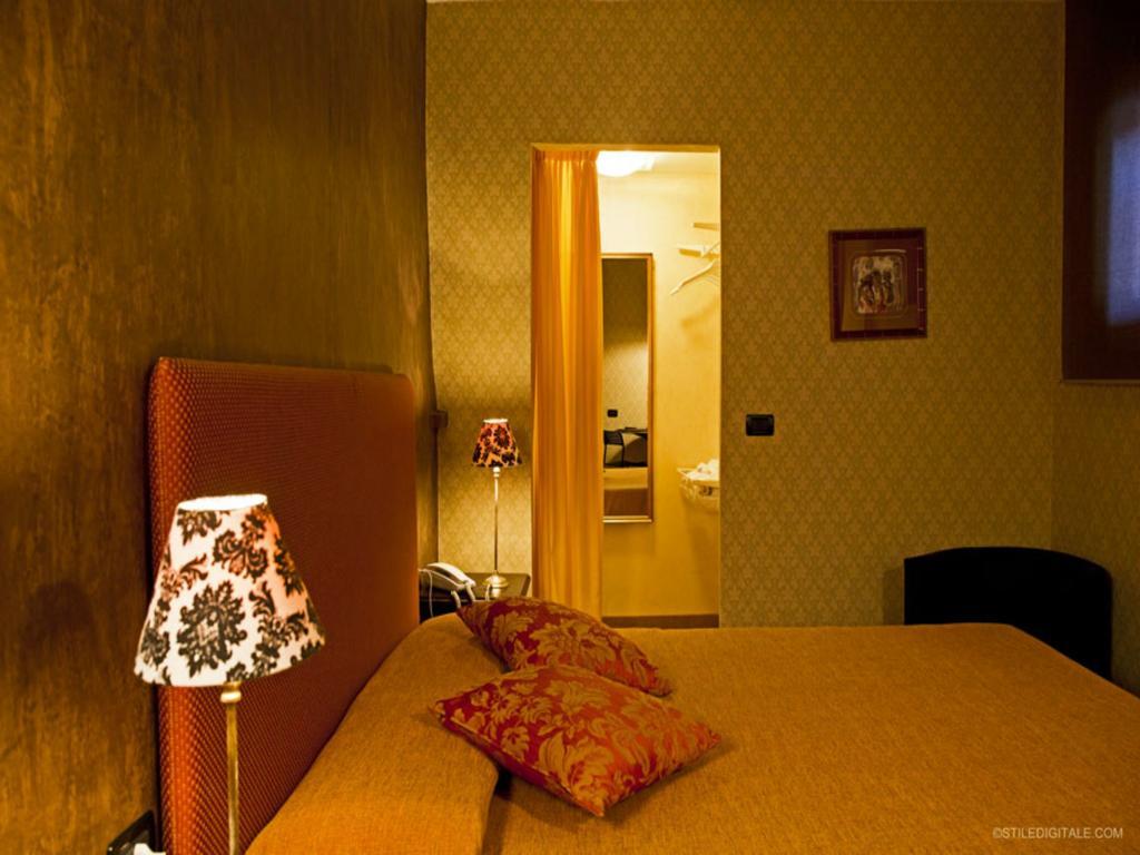 Superior Double or Twin Room,217862678:JPEG