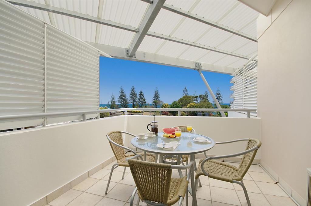 Superior One-Bedroom Apartment