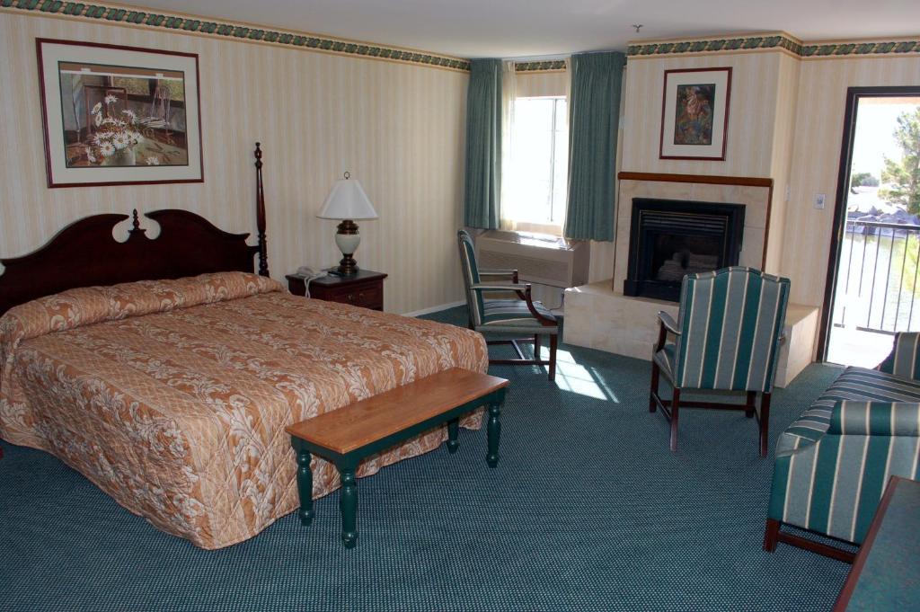 Queen Room with Two Queen Beds
