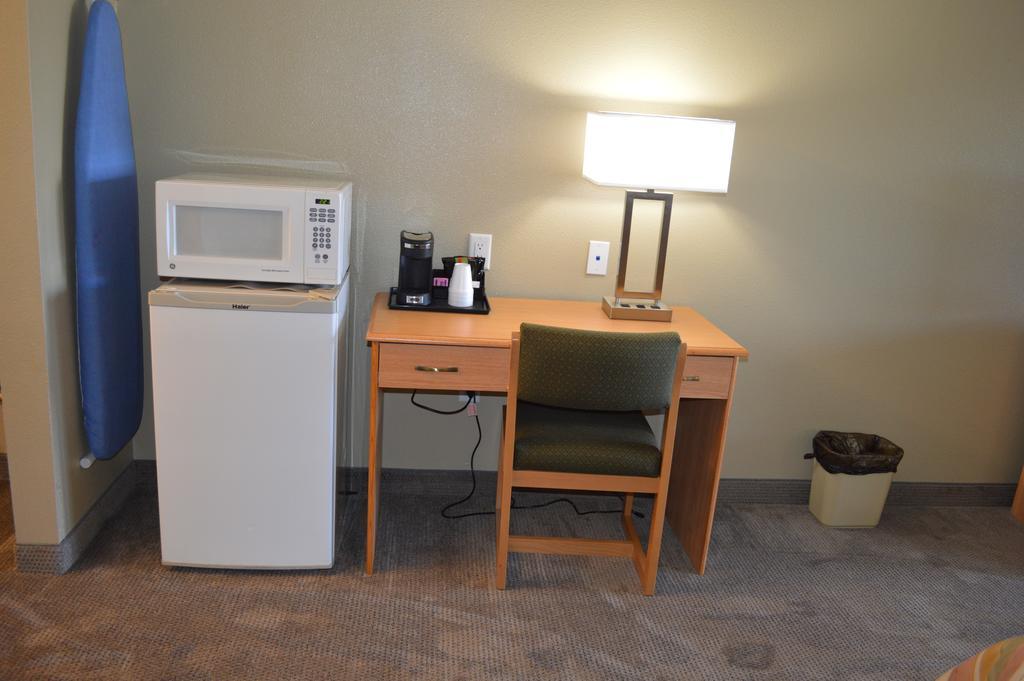Standard King Room