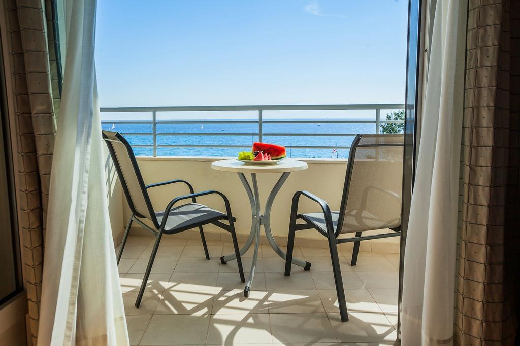 Superior Double or Twin Room with Sea View