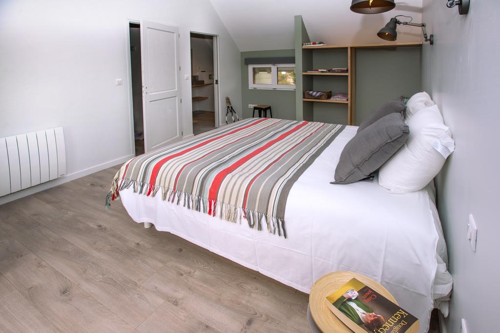 Three-Bedroom Villa,255917145:JPEG