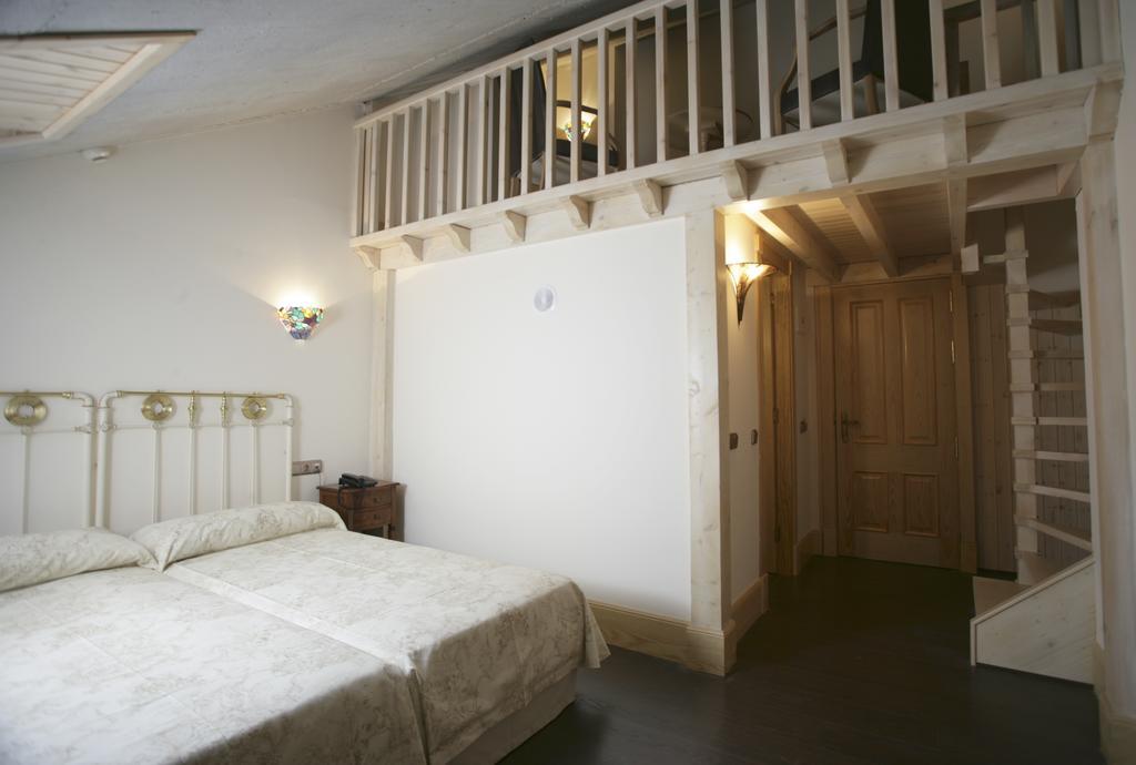 Penthouse Triple Room Spa Access