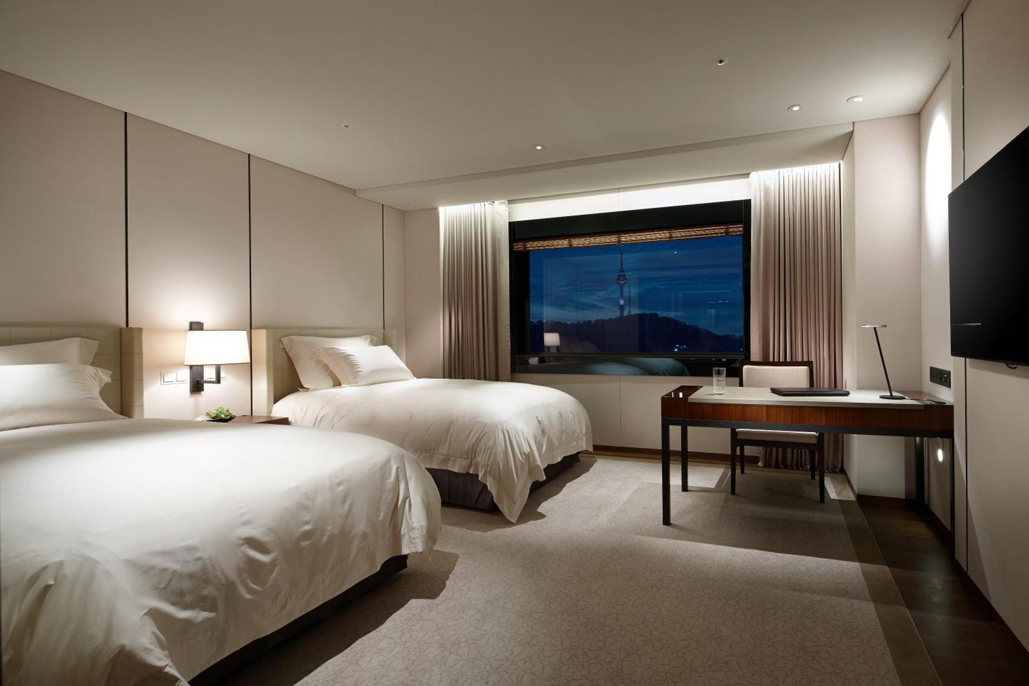 Deluxe Twin Room Indoor Pool Access Only