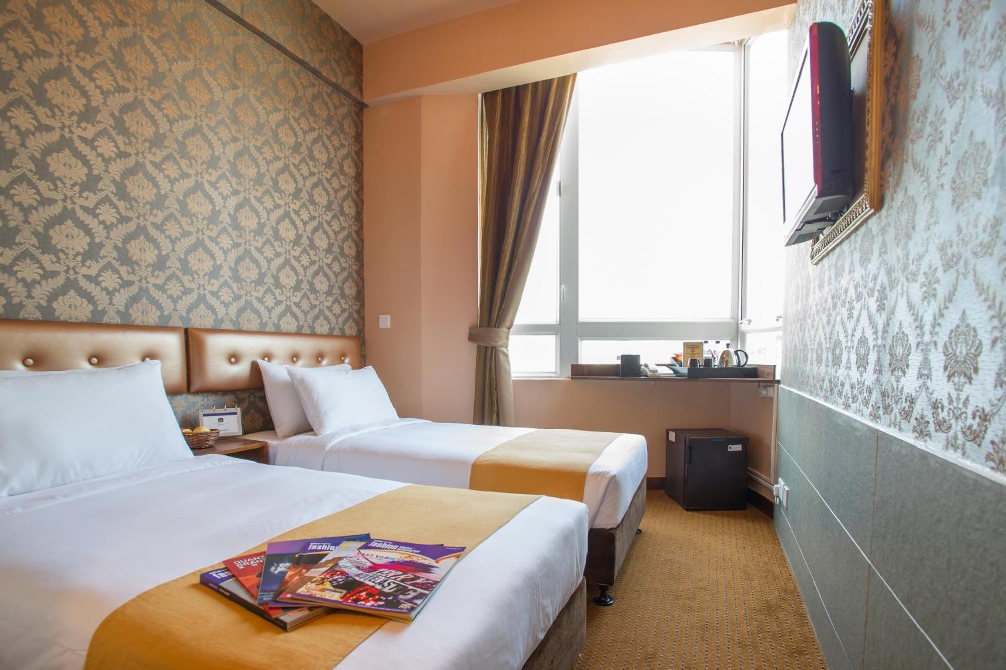 Superior City View Room