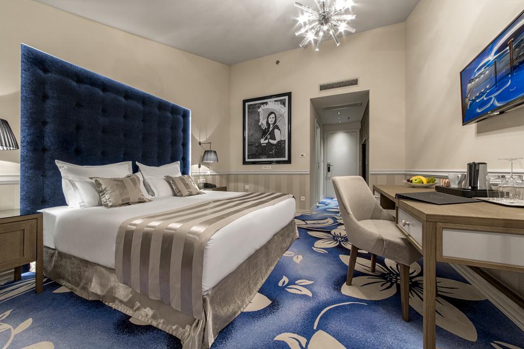Superior Double or Twin Room with Balcony