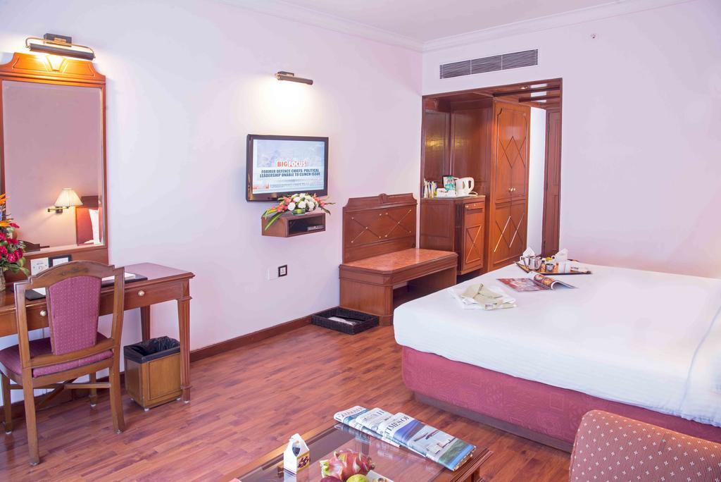 Deluxe Double or Twin Room