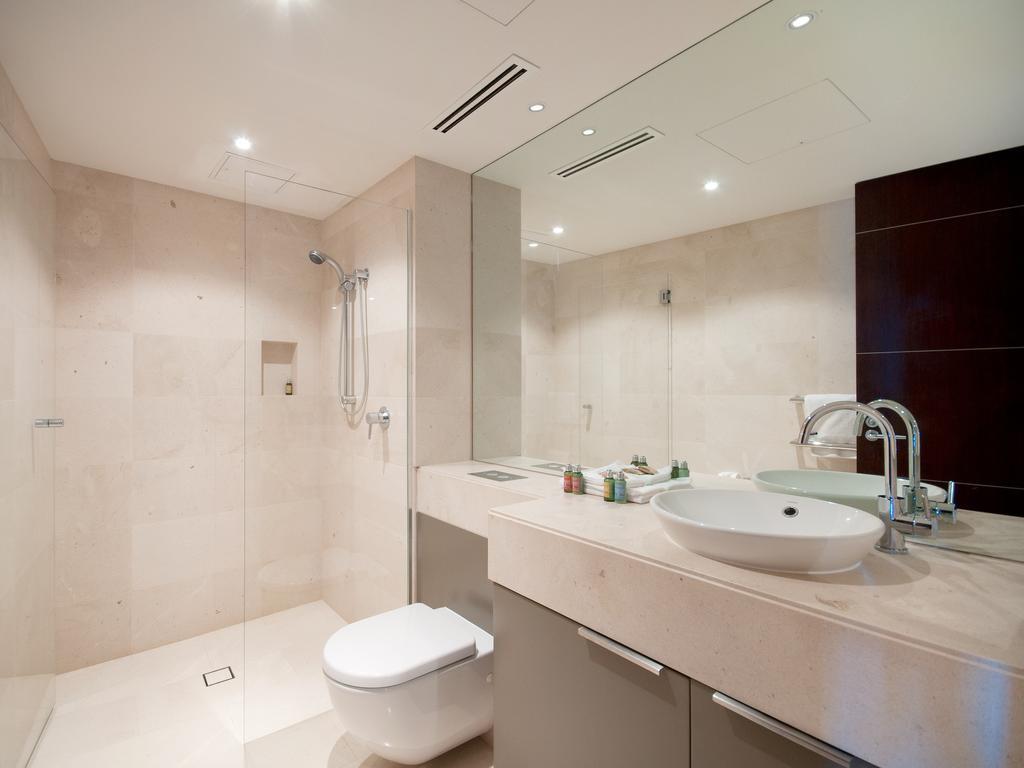 Luxury Two Bedroom Apartment - First Level 204