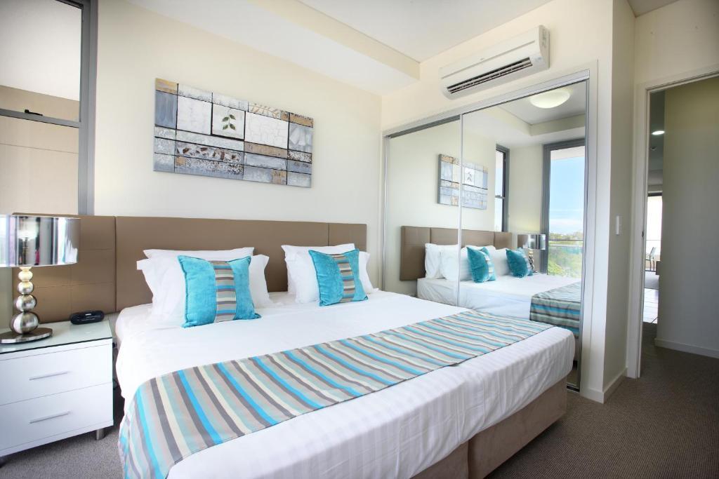 Three Bedroom Water View