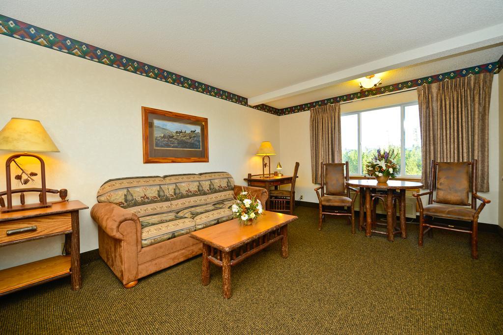 Suite with Spa Bath
