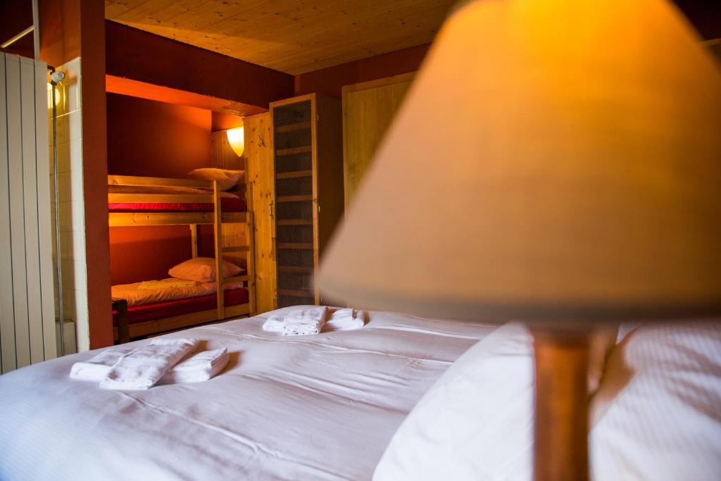 Chambre Familiale (2 Adultes et 2 Enfants)