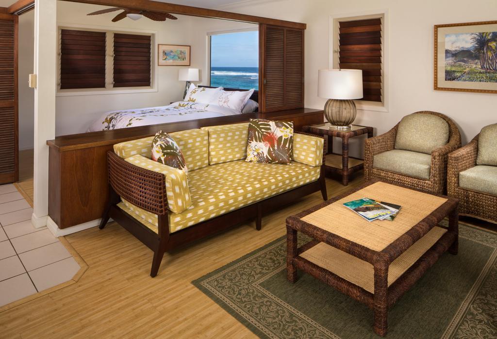 Two-Bedroom Suite with Ocean Front