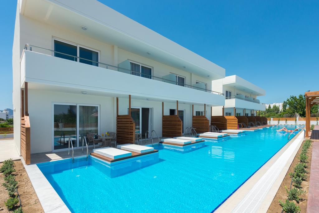 Junior Suite with Private Pool