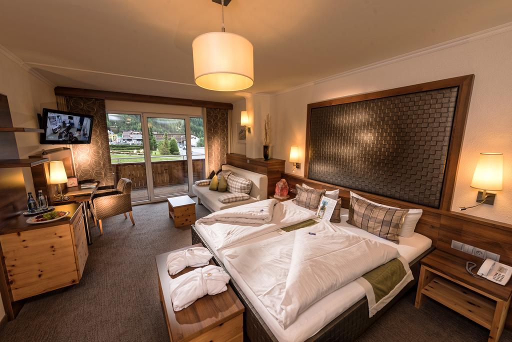Deluxe Doppelzimmer mit Balkon