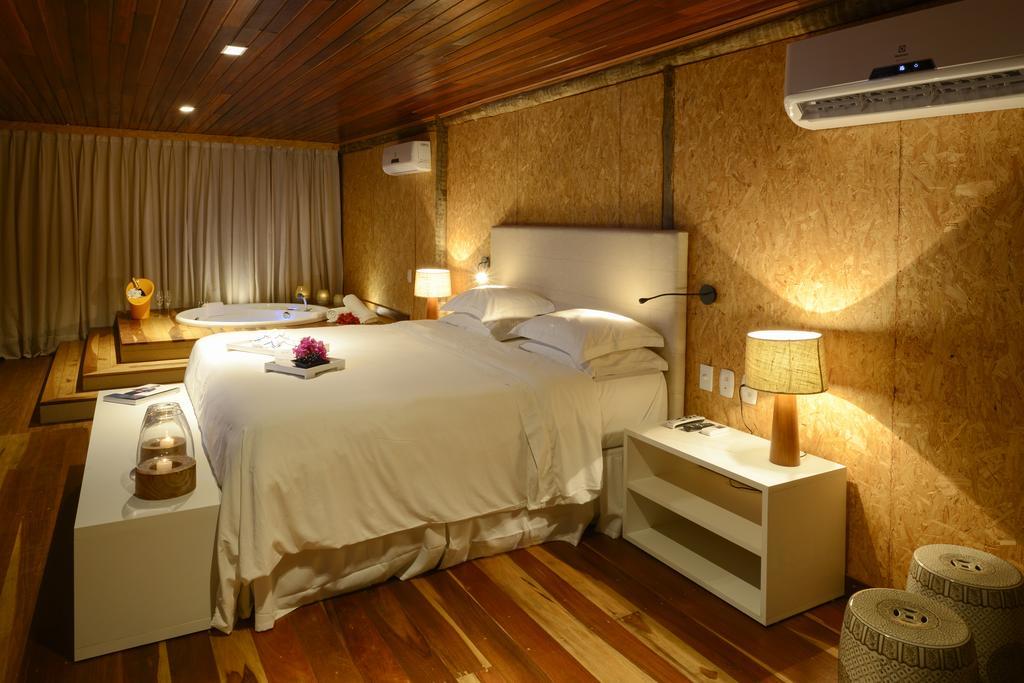 Quarto Duplo com Vista do Jardim