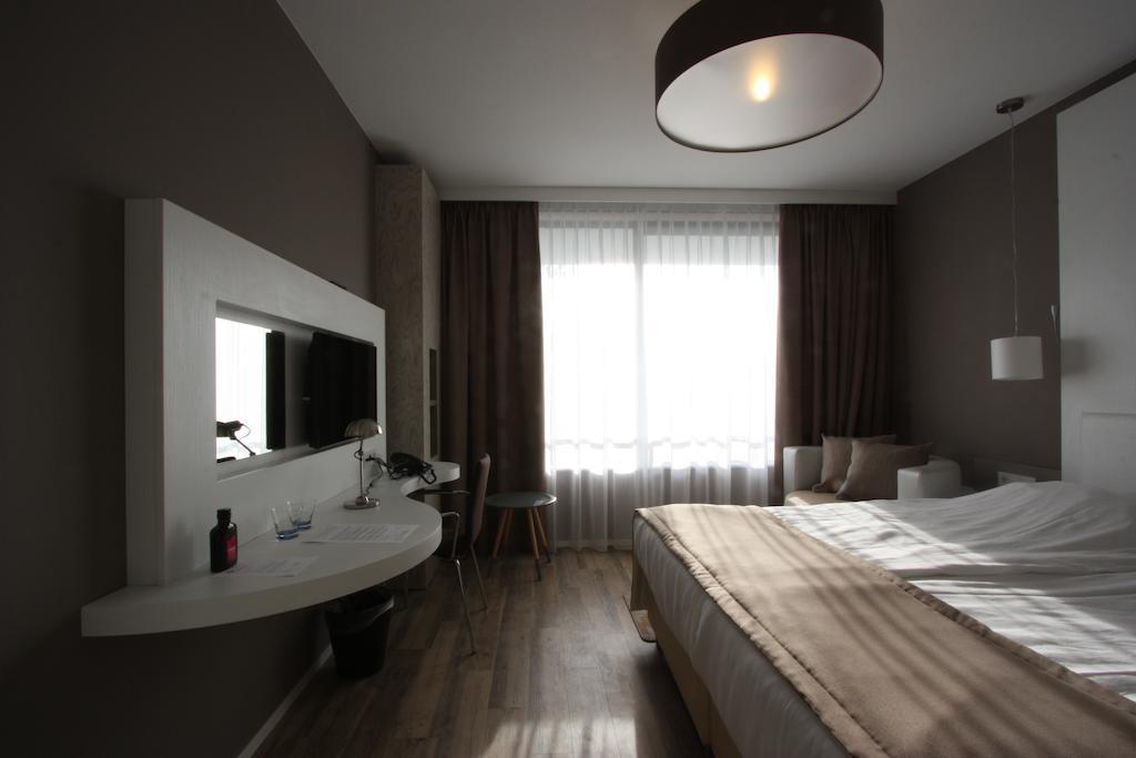 Deluxe Double Room Shower,112671903:JPEG