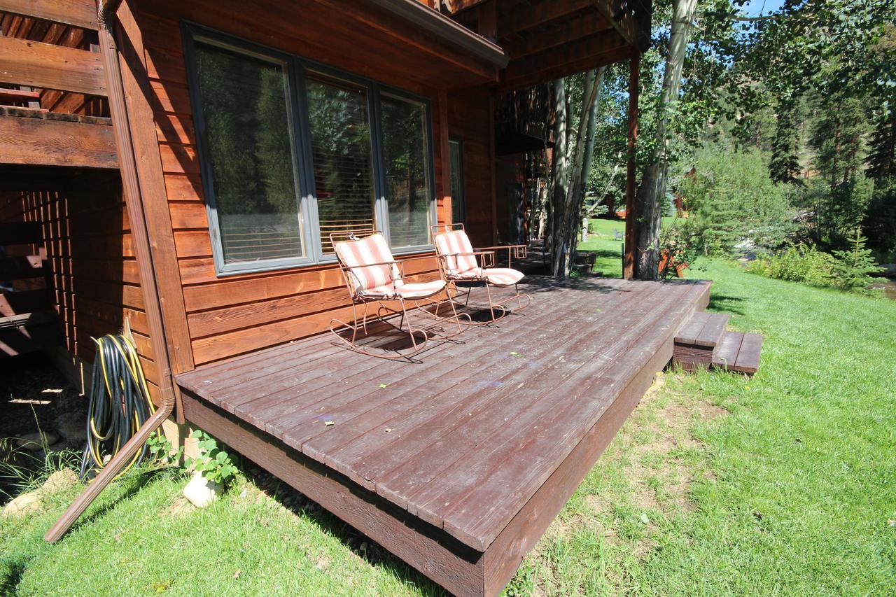 One-Bedroom Suite with Kitchenette