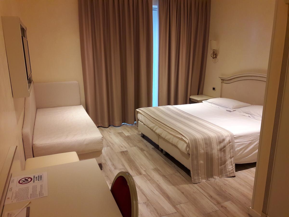 Quadruple Room Balcony,631404225:JPEG