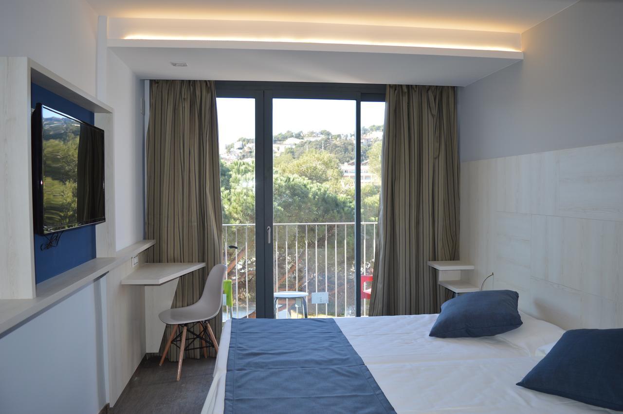 Double or Twin Room with Balcony